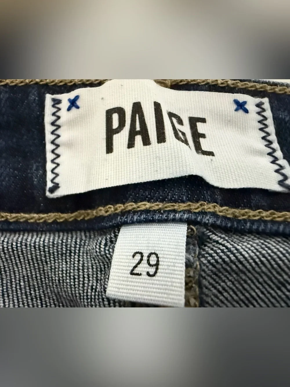 PAIGE Women’s Bermuda Denim Short Size 29 Dark Wash Stretch Cuffed Raw Hem Jorts